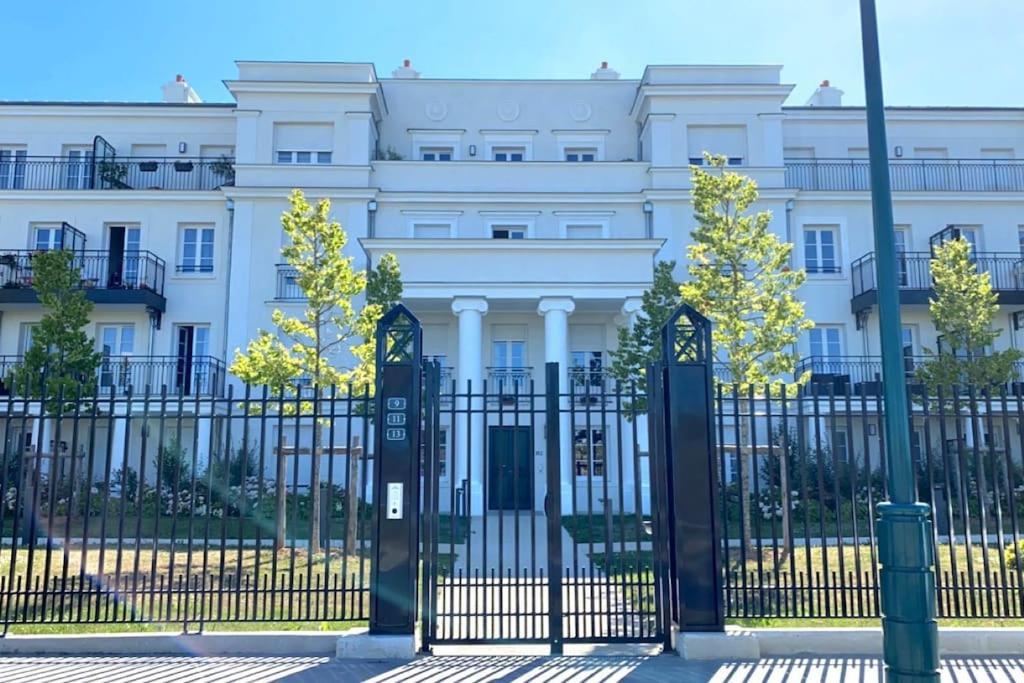 ***suite Parklane* 5min & Shopping * New*** Appartement Serris